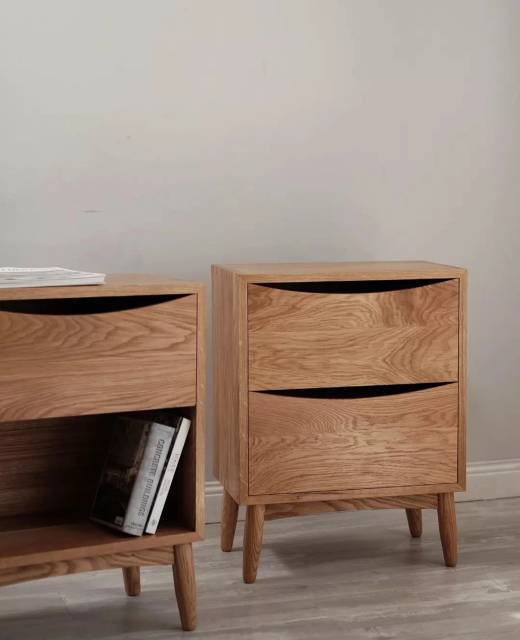 с выдвижным ящиком