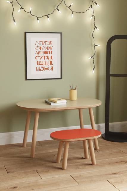 Растущий стол Montessori