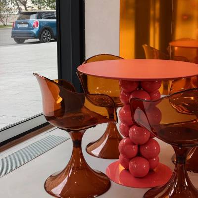 19.17.design — Металлическая мебель с велюровой обивкой в ярких цветах