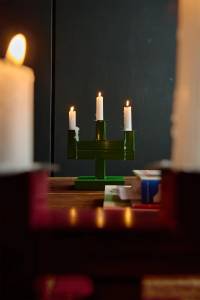 Казанский бренд Qullar запустил коллекцию подсвечников из строительного профиля