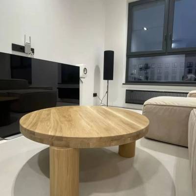 Круглый столик