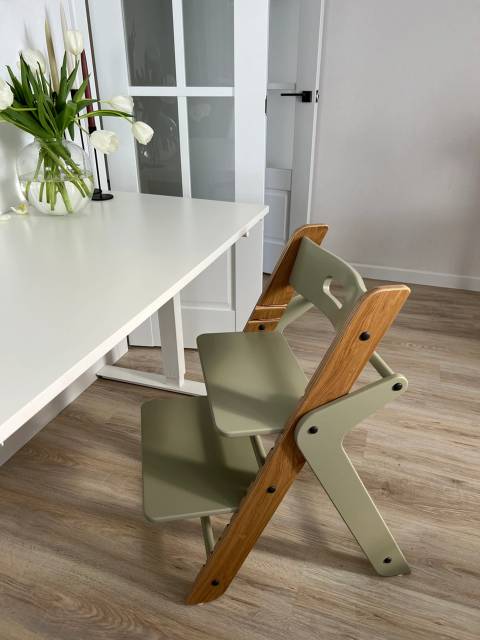 Растущий стул Magnus