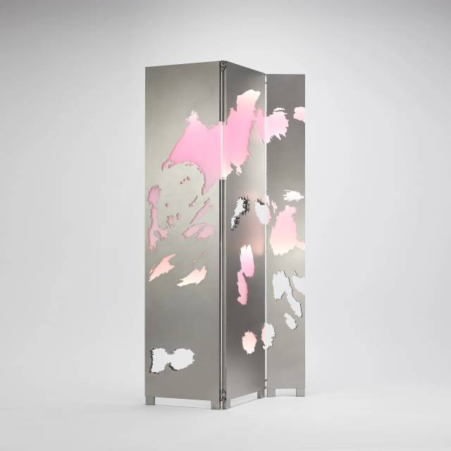 SCREEN: SAKURA AND DOTS