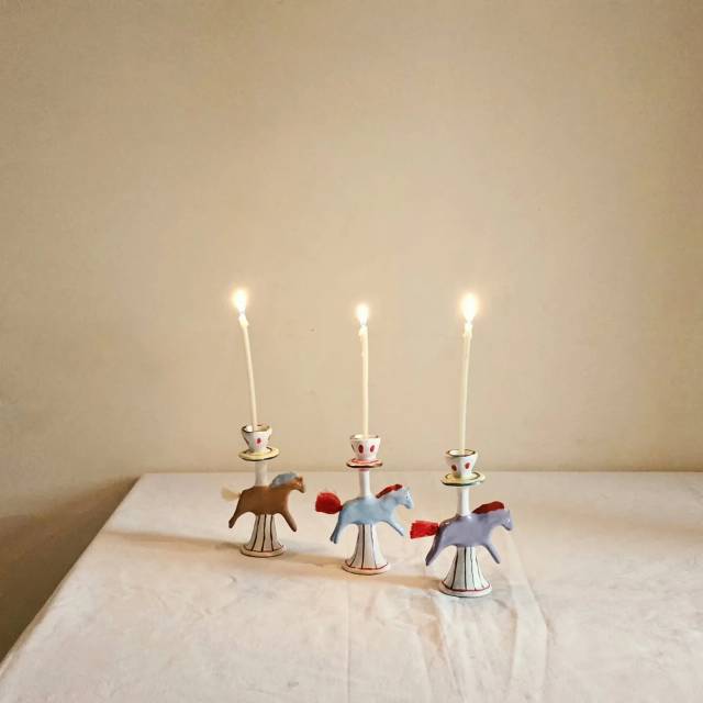 Голубая лошадь