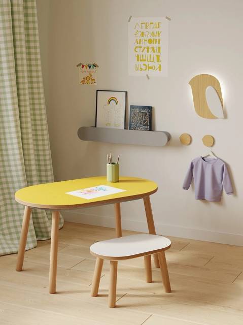 Растущий стол Montessori