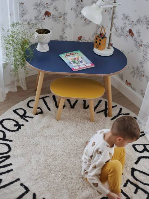 Растущий стол Montessori