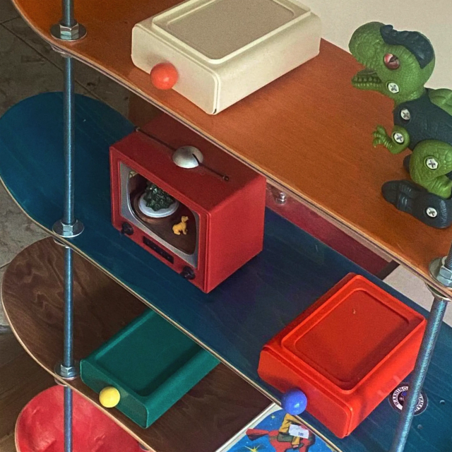 где прячется детство?