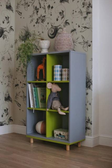 Стеллаж вертикальный Miro из 6 ячеек