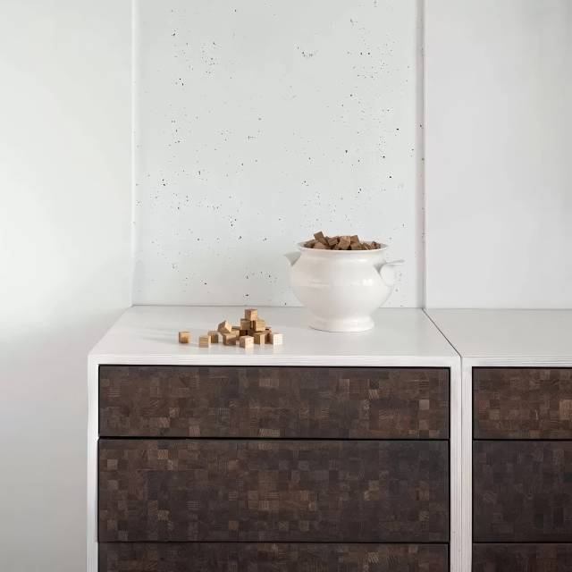 Чижик с фасадами из кубиков