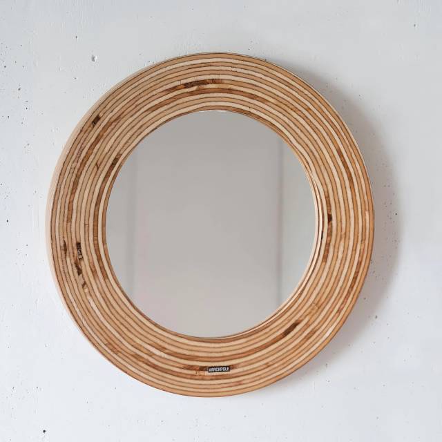 ARCHPOLE