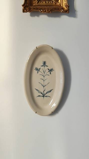 из полуфарфора Пышный Ирис