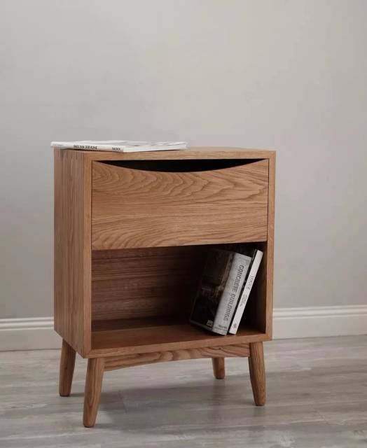 с выдвижным ящиком