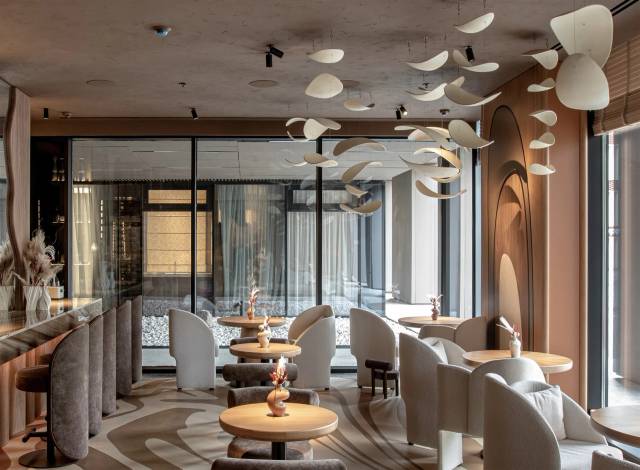 VOROBEY loft