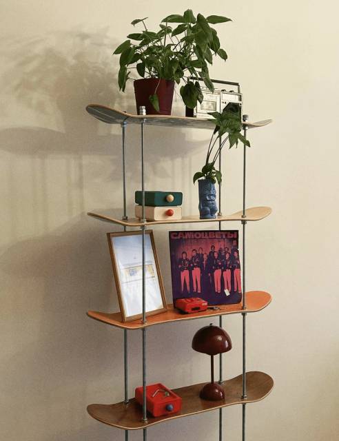 скейт-стеллаж